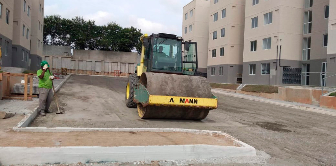 Execução de terraplanagem e pavimentação